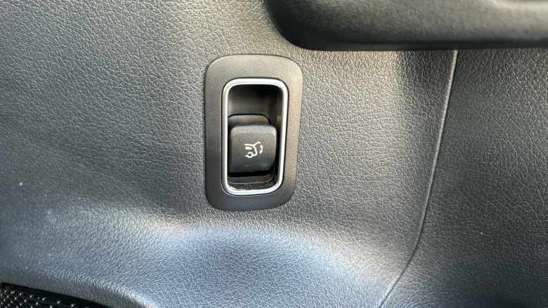 Mercedes-Benz GLB 220d 4Matic AMG Line Premium 5dr 8G-Tronic Diesel Estate